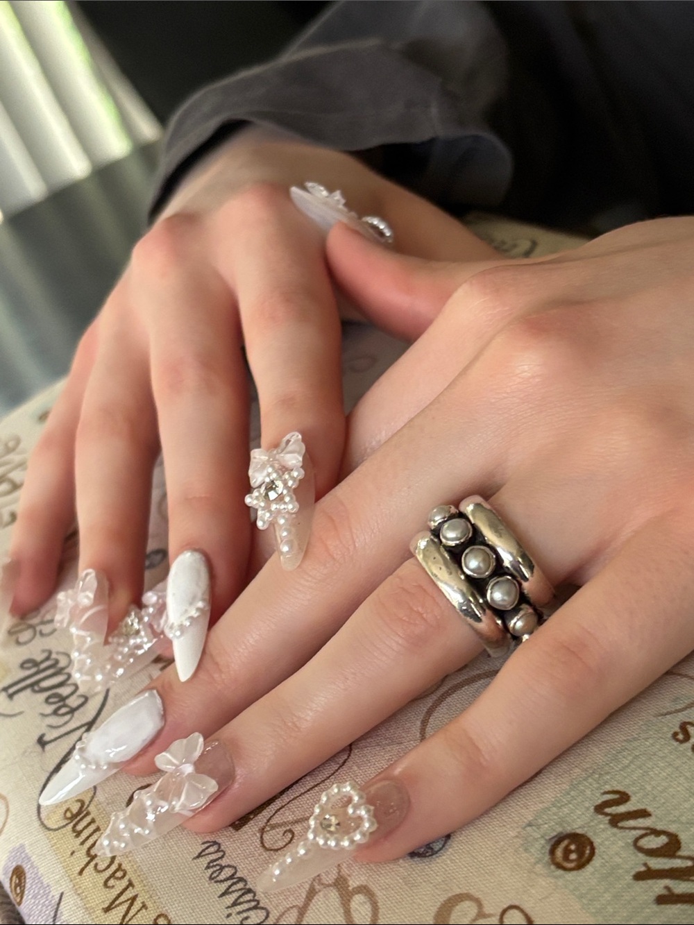 KUM KUM sz7 12 white pearls eternity band 925 Sterling Silver 10mm EUVC